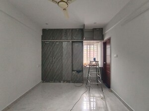 Room in 2 BHK Builder Floor at Harlur – for Rent