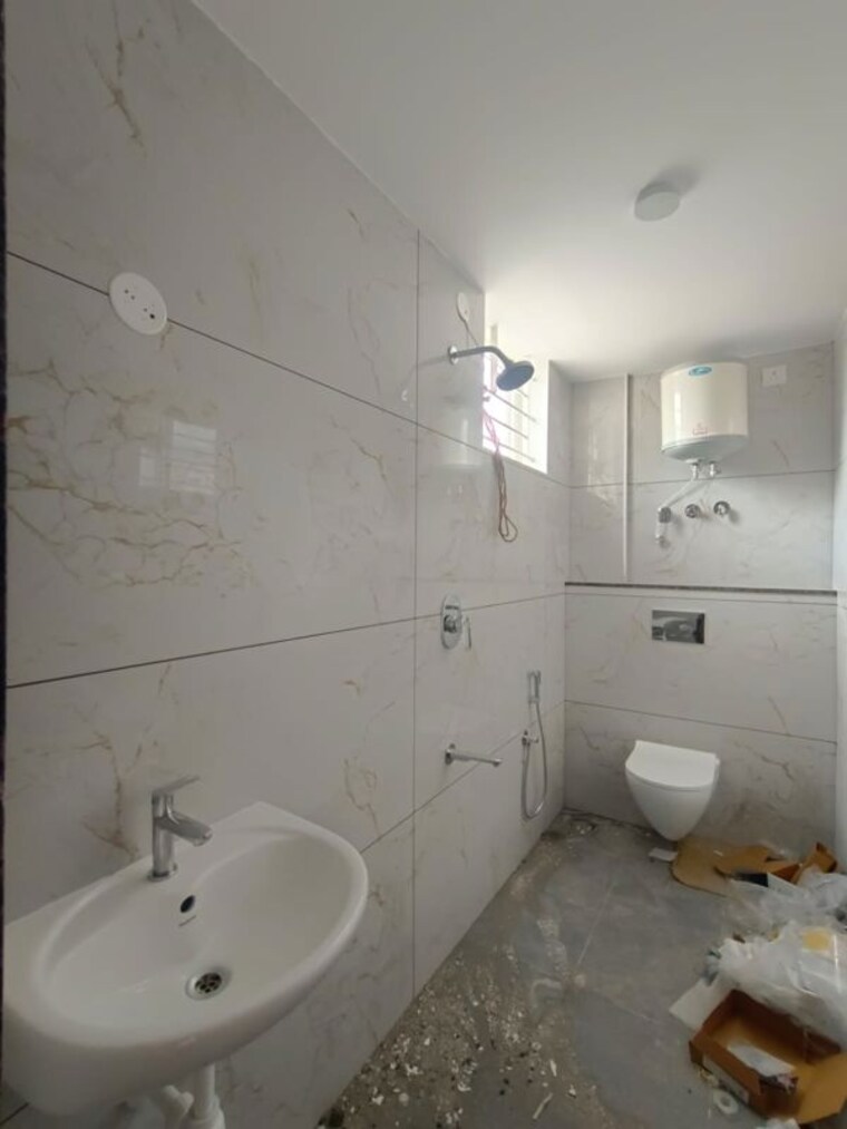 Bathroom, harlur 2 Bedroom 1021 Sq.Ft. Builder Floor In Harlur Bangalore 10446920
