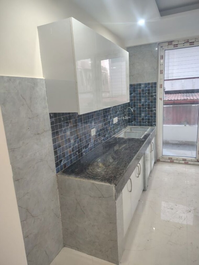 Kitchen, sector 21d 4 Bedroom 2200 Sq.Ft. Apartment In Sector 21d Faridabad 10446930