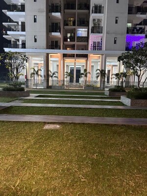 2 BHK Apartment – Garden View at Ratan Pearls, Sector 16 Greater Noida - for Sale