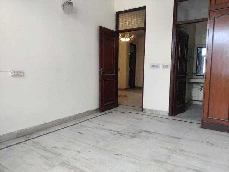 Room, malviya nagar 2 Bedroom 1000 Sq.Ft. Builder Floor In Malviya Nagar Delhi 10446969