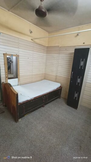 Bedroom in 1 RK Apartment at Sher E Punjab, Andheri East – for Rent