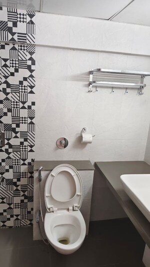 Bathroom in 3.5 BHK Builder Floor at Bramhacorp The Collection, Kalyani Nagar – for Rent