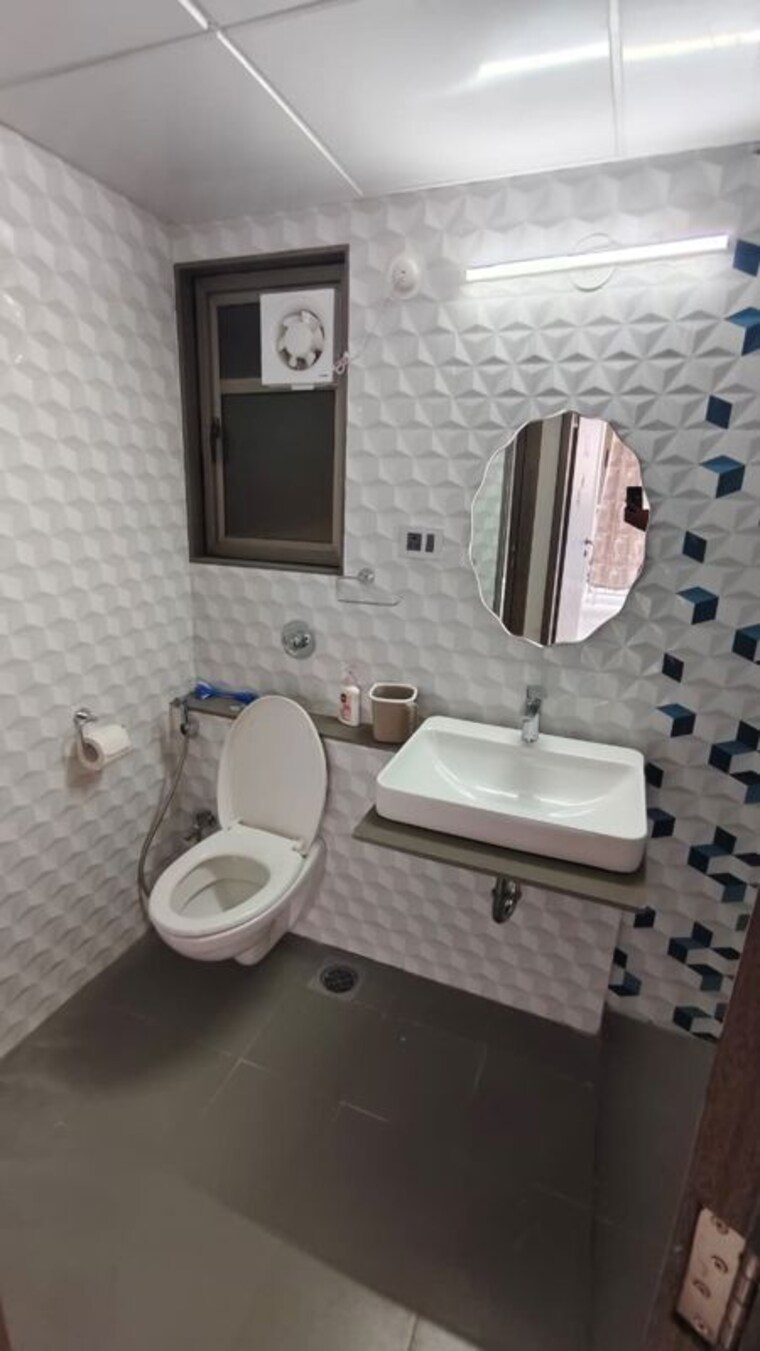 Bathroom, bramhacorp-the-collection 3.5 Bedroom 1289 Sq.Ft. Builder Floor In Kalyani Nagar Pune 10446973