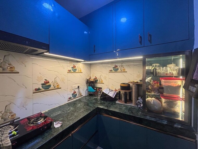 Kitchen, new palam vihar 5 Bedroom 900 Sq.Ft. Independent House In New Palam Vihar Gurgaon 10446991