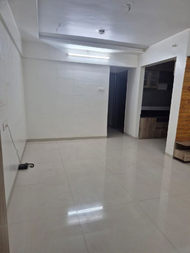 Room, arihant-aarohi-phase-1 2 Bedroom 650 Sq.Ft. Apartment In Kalyan Shilphata Road Thane 10447030
