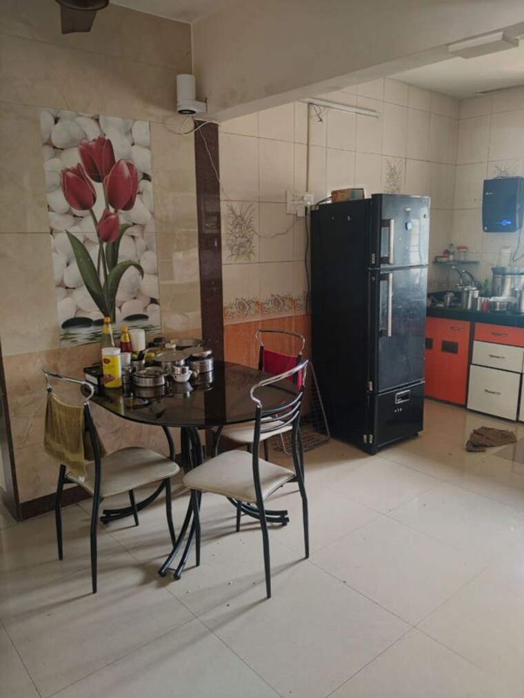Gym, naupada 2 Bedroom 800 Sq.Ft. Apartment In Naupada Thane 10447183
