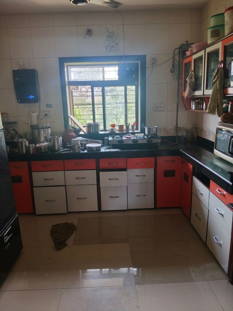 Kitchen, naupada 2 Bedroom 800 Sq.Ft. Apartment In Naupada Thane 10447183