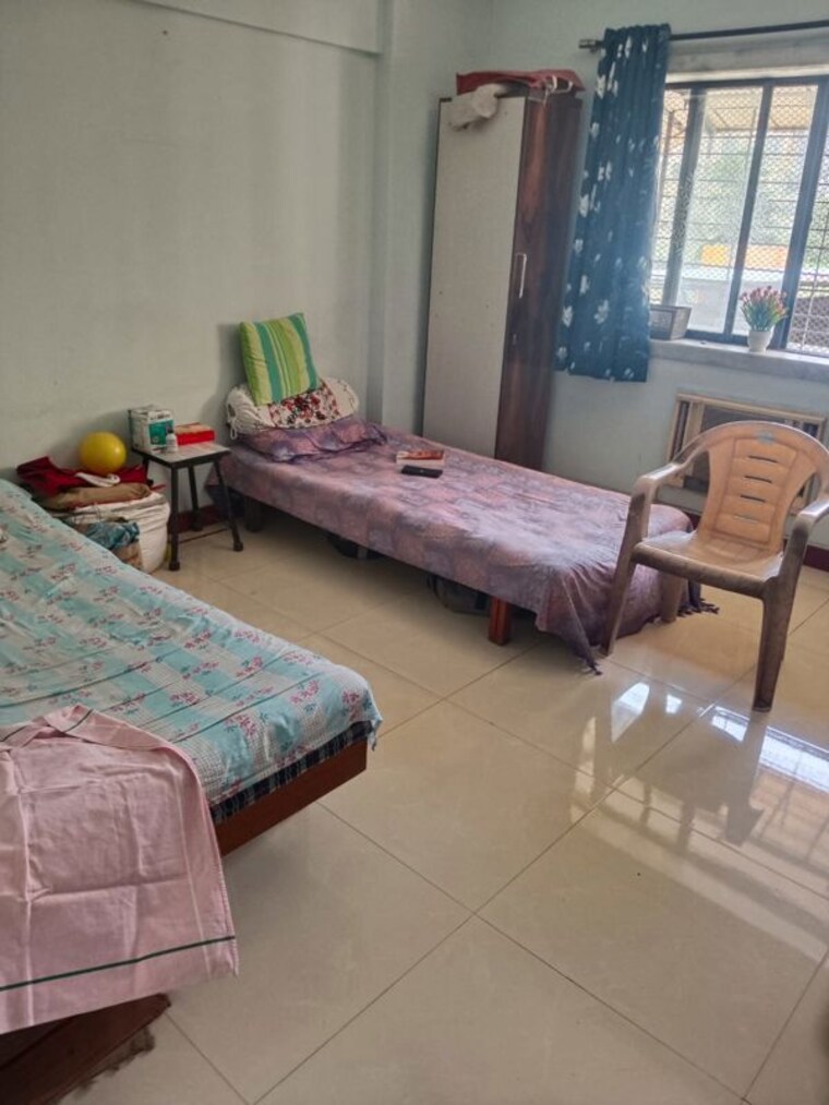 Living Room, naupada 2 Bedroom 800 Sq.Ft. Apartment In Naupada Thane 10447183
