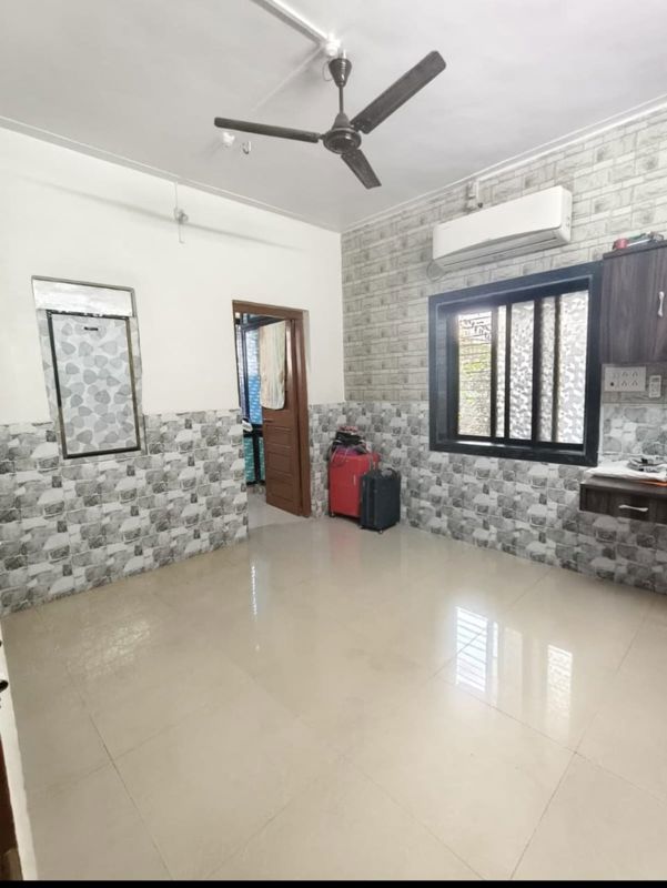 1 BHK 765 Sq.Ft. Apartment in Ghanshyam Complex