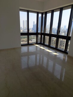 2 BHK + Pooja Room,Servant Room Apartment For Rent in Lodha The Park
