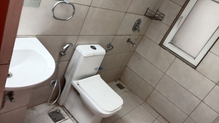 Bathroom, tata-eureka-park 3 Bedroom 1575 Sq.Ft. Apartment In Sector 150 Noida 10447220