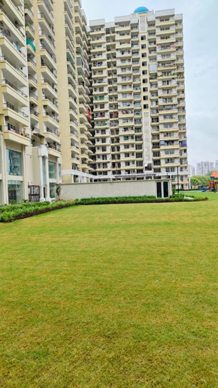 Exterior View, svp-gulmohur-garden 3 Bedroom 1200 Sq.Ft. Apartment In Raj Nagar Extension Ghaziabad 10447250