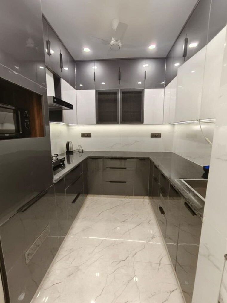 Kitchen, greater kailash i 3 Bedroom 300 Sq.Yd. Builder Floor In Greater Kailash I Delhi 10447280