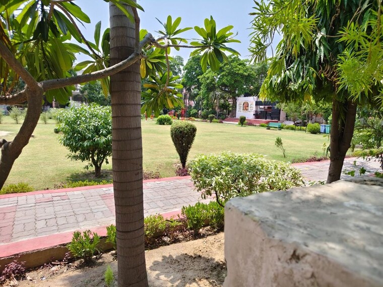 Garden, jankipuram  1250 Sq.Ft. Plot In Jankipuram Lucknow 10447168