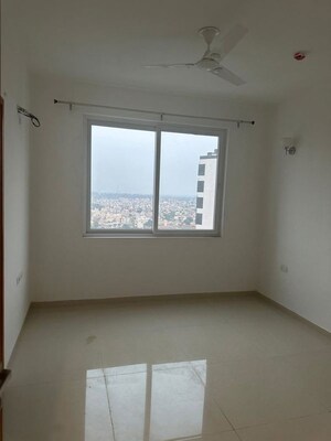 Room in 3 BHK Apartment at Omaxe New Chandigarh, North Mullanpur – for Rent