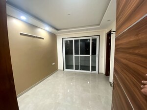 3 BHK Builder Floor For Rent in Sector 51