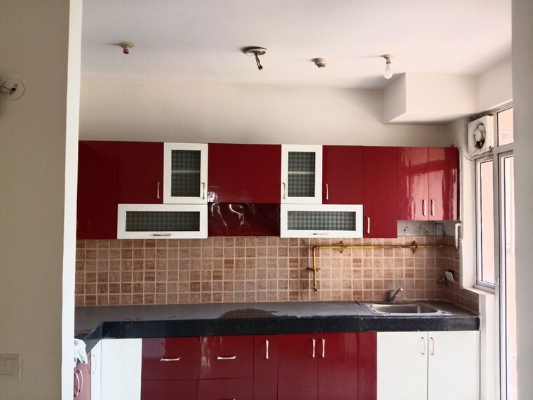 Kitchen, mahagun-mywoods 2.5 Bedroom 1240 Sq.Ft. Apartment In Sector 16c Greater Noida Greater Noida 10447350