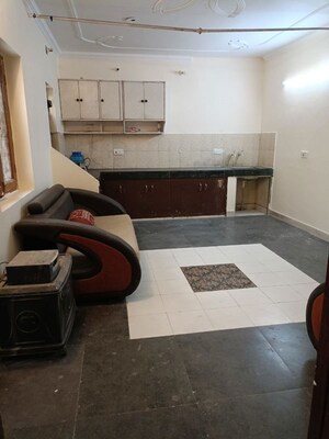 2 BHK Builder Floor For Rent in Sai Kutir Sector 49, Sector 49