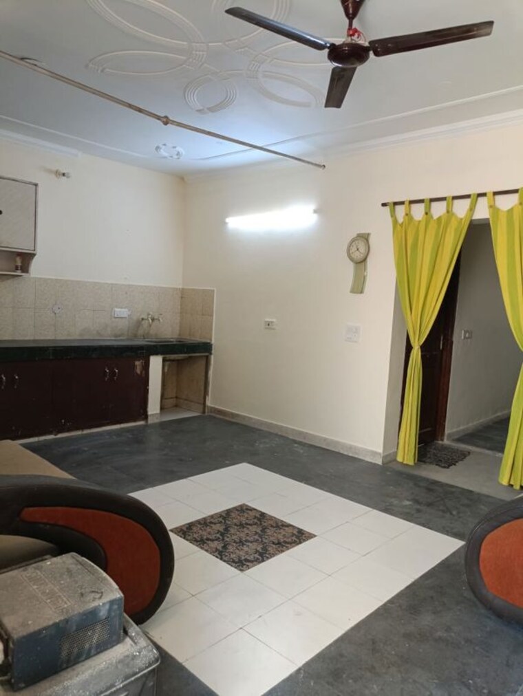 Team Area, sai-kutir-sector-49 2 Bedroom 1258 Sq.Ft. Builder Floor In Sector 49 Noida 10447358
