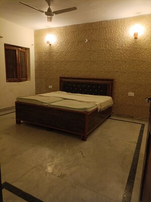 Bedroom in 2 BHK Builder Floor at Sai Kutir Sector 49, Sector 49 – for Rent