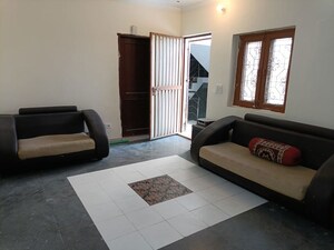 Bedroom in 2 BHK Builder Floor at Sai Kutir Sector 49, Sector 49 – for Rent