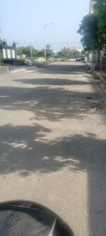450 Sq.Yd. Plot in Sector 76