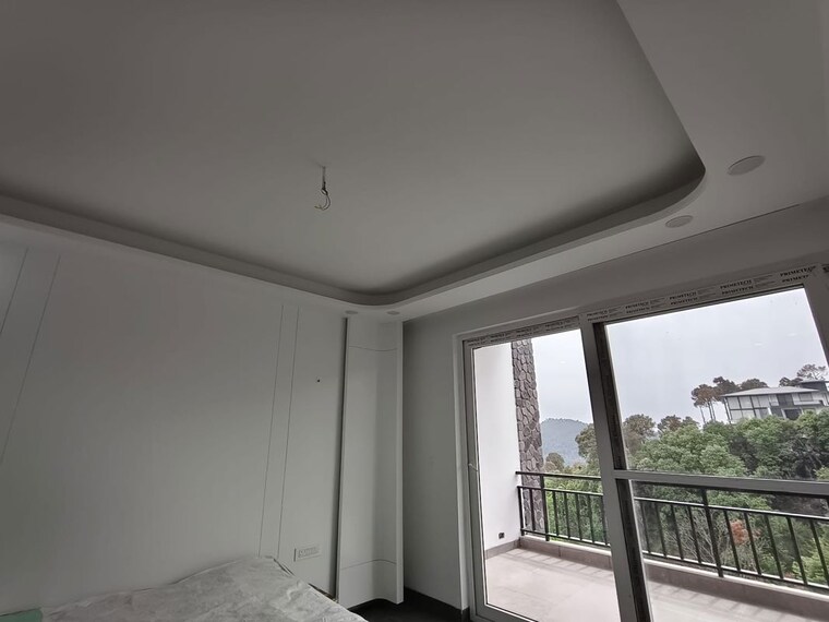 Room, ourea-valley 2 Bedroom 1350 Sq.Ft. Apartment In Kasauli Solan 10447377