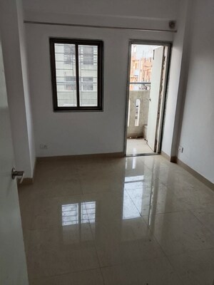 Room in 1 BHK Apartment at Bharat Vihar – for Rent