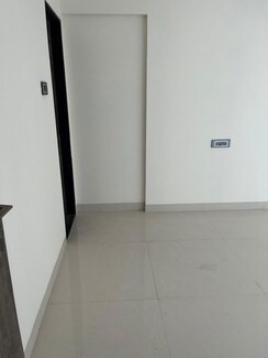 2 BHK Apartment For Rent in Shiv Shakti Tower 28