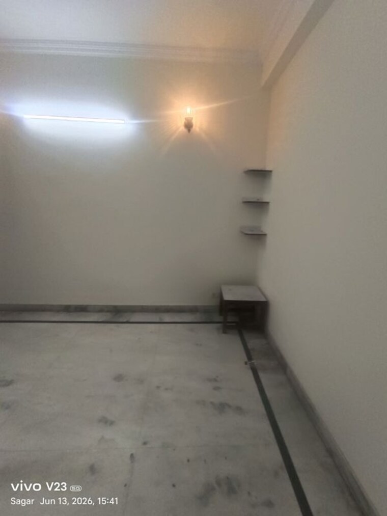 Room, sector 55 1 Bedroom 602 Sq.Ft. Builder Floor In Sector 55 Noida 10447479