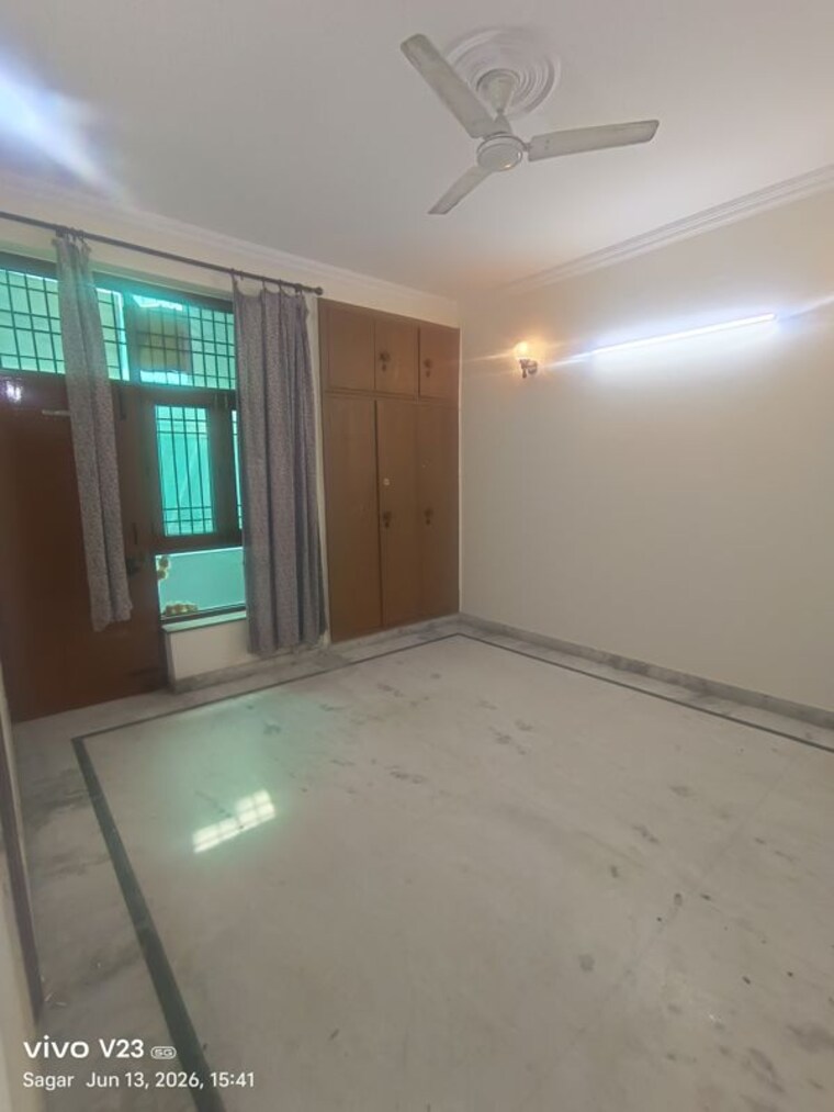 Room, sector 55 1 Bedroom 602 Sq.Ft. Builder Floor In Sector 55 Noida 10447479