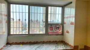 Room in 2 BHK Apartment at Llyod Estate, Wadala – for Rent