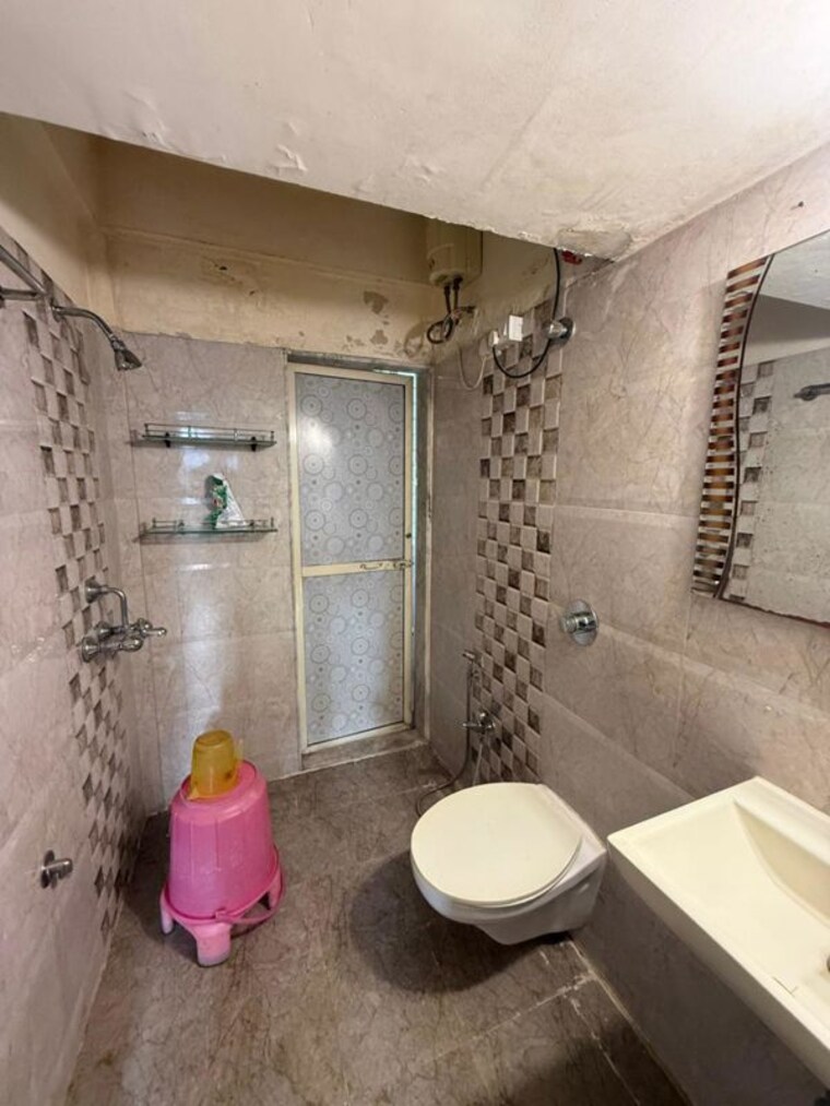 Bathroom, krishna-greenland-park-vastu-federation 1 Bedroom 300 Sq.Ft. Apartment In Ghodbunder Road Thane 10447504