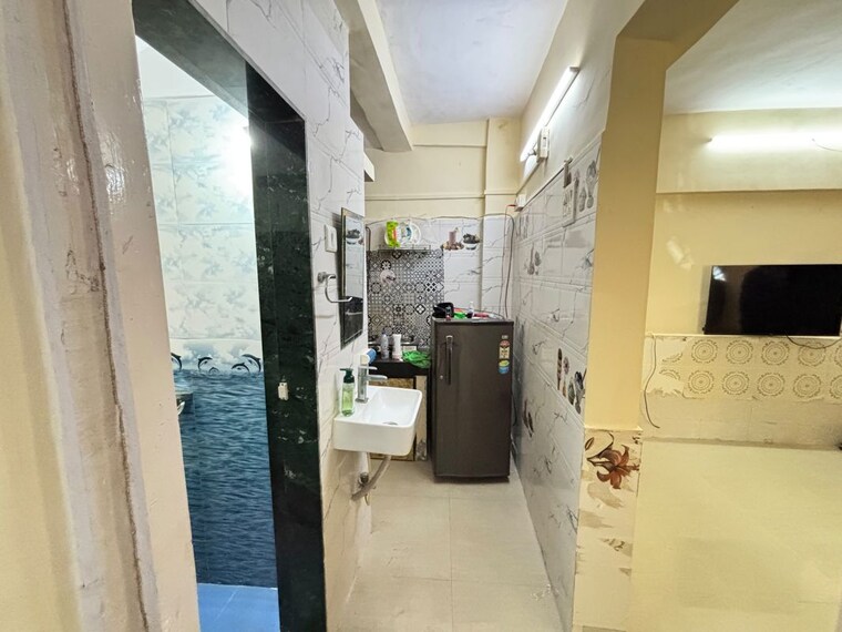 Bathroom, sandesh nagar 1 RK 250 Sq.Ft. Apartment In Sandesh Nagar Mumbai 10447485