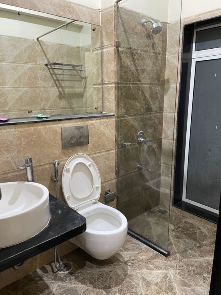 Bathroom, lokhandwala-octacrest 3 Bedroom 1200 Sq.Ft. Apartment In Kandivali East Mumbai 10447519