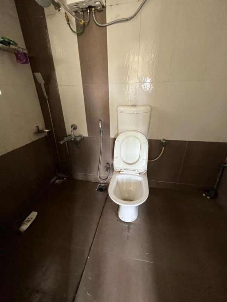 Attached Bathroom, marigold-avenue 2 Bedroom 1036 Sq.Ft. Apartment In Bavdhan Pune 10447543