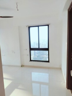 2 BHK Apartment For Rent in Sunteck Avenue 2