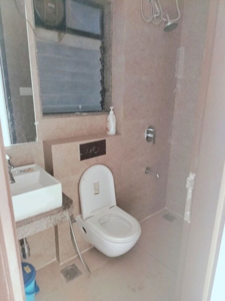Bathroom, sunteck-avenue-2 2 Bedroom 805 Sq.Ft. Apartment In Goregaon West Mumbai 10447533