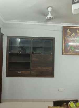 Furnished Amenities in 2.5 BHK Builder Floor at M3M Soulitude, Sector 89 – for Rent