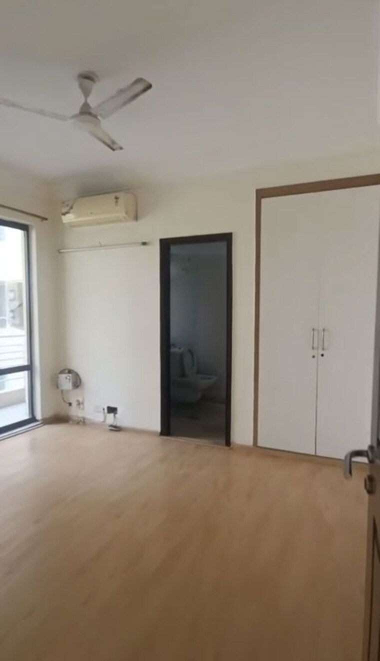 Room, unitech-fresco 3 Bedroom 1650 Sq.Ft. Apartment In Sector 50 Gurgaon 10447486