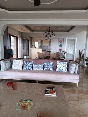 Hall in 5 BHK Villa at Bambolim – for Sale