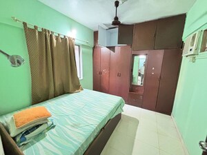 1 BHK Apartment For Rent in Ic Colony