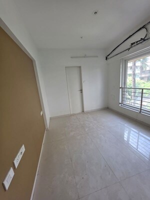 Bedroom in 2 BHK Apartment at LD Viceroy, Chembur – for Sale