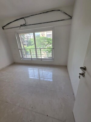 Bedroom in 2 BHK Apartment at LD Viceroy, Chembur – for Sale