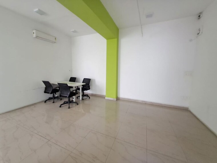 Team Area, sector 63 Commercial Office Space 1600 Sq.Ft. In Sector 63 Noida 10447579