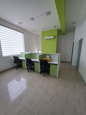  Office Space For Rent in Sector 63