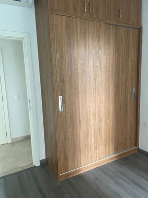 Room in 2 BHK Apartment at Shree Vardhman Mantra, Sector 67 – for Rent