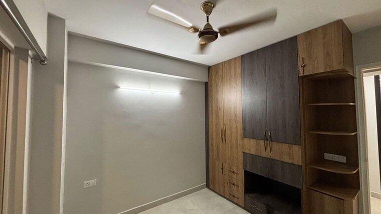 Room, signature-global-signum-37d 3 Bedroom 1300 Sq.Ft. Apartment In Sector 37d Gurgaon 10447655