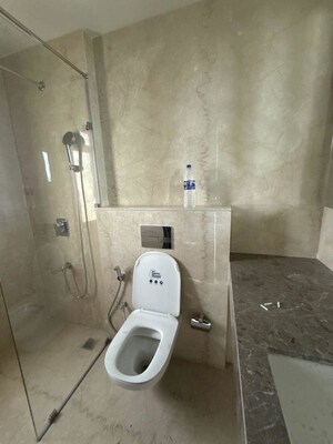 Bathroom in 4 BHK Apartment at Piramal Mahalaxmi Central Tower, Mahalaxmi – for Rent